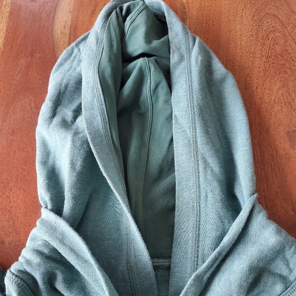 Lululemon serenity hoodie - Picture 5 of 9
